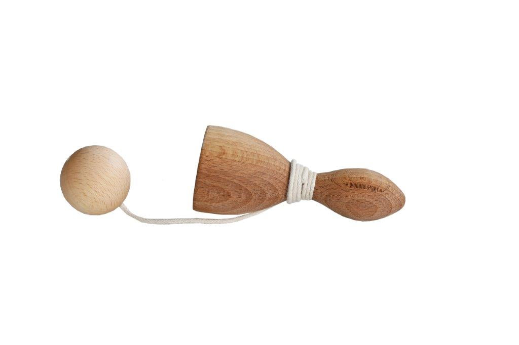 Wooden Story Swing & Catch - Vintage Skill Game